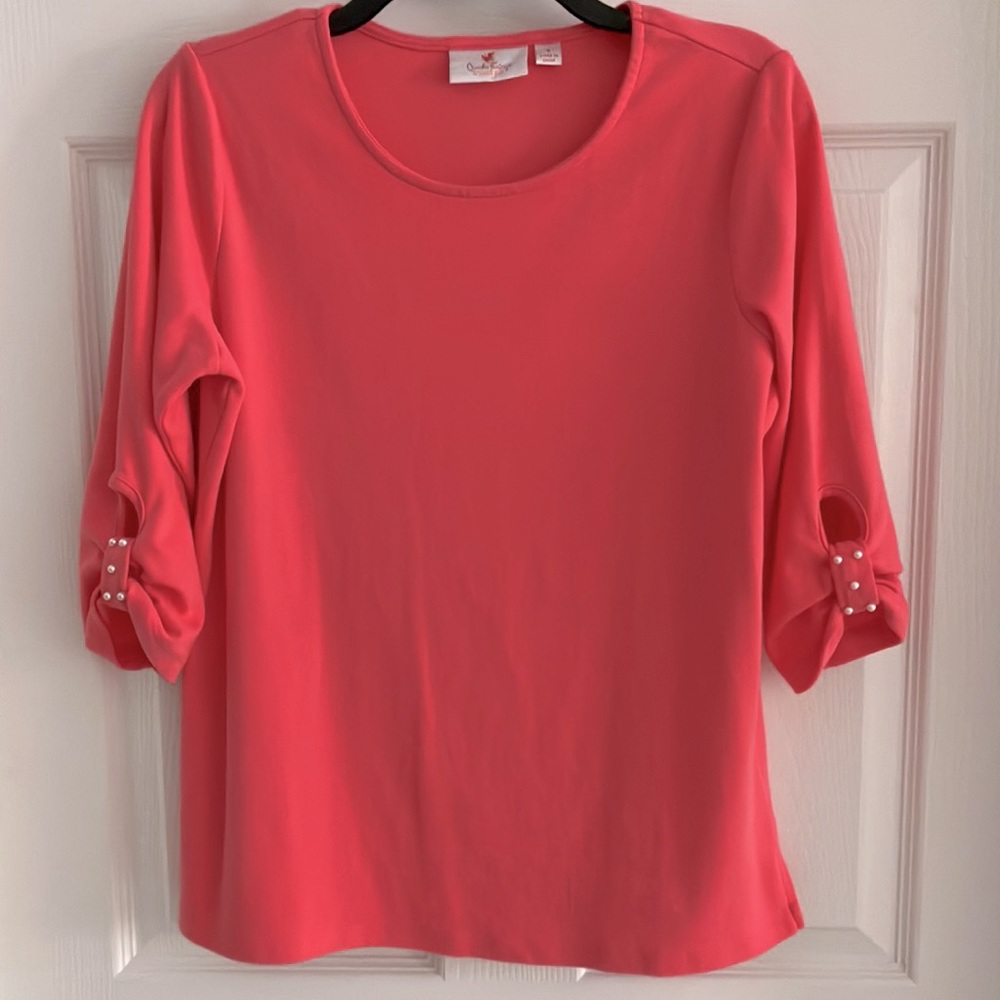 Quacker Factory Coral Top Size S